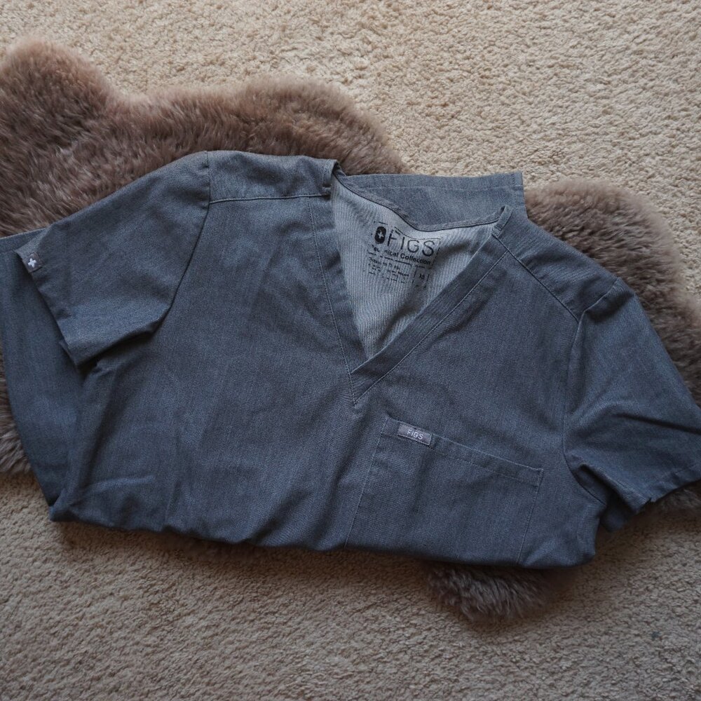 FIGS Graphite Catarina One Pocket Scrub XS